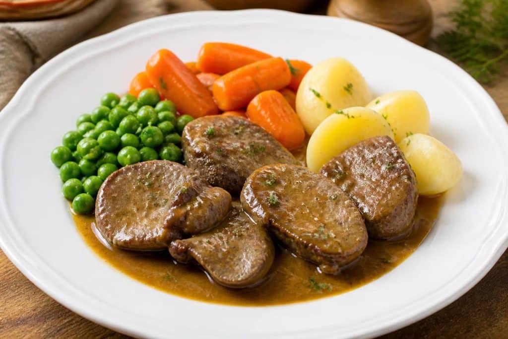 découvrez la recette traditionnelle facile du rognon de veau façon grand-mère, un plat savoureux et authentique à réaliser chez vous en toute simplicité.